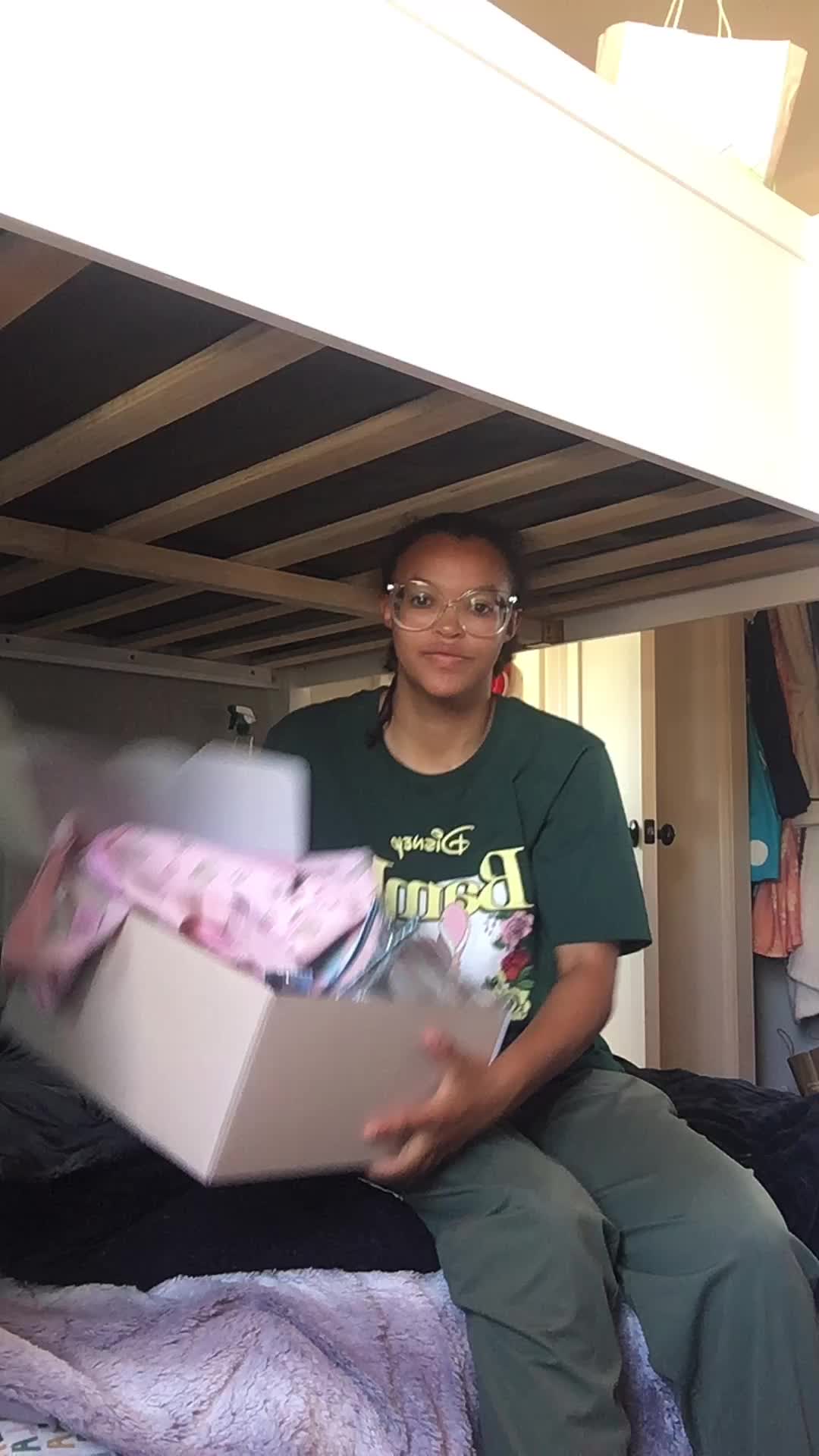@Mikaili Thomas