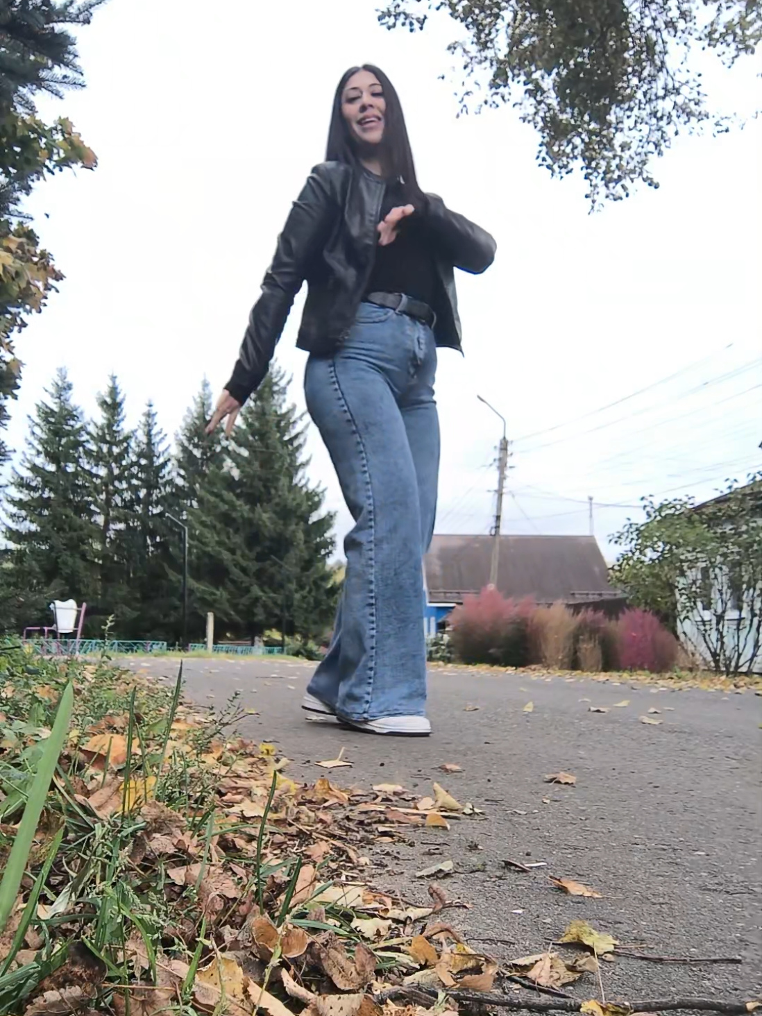@Мехри