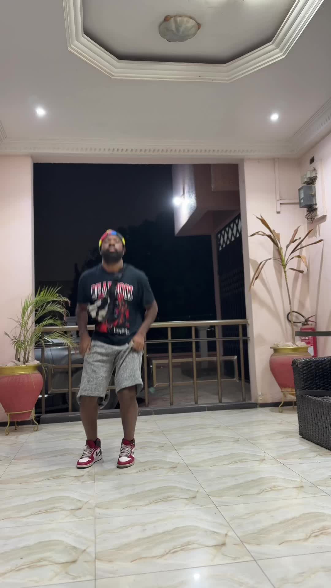 @Yawcow!