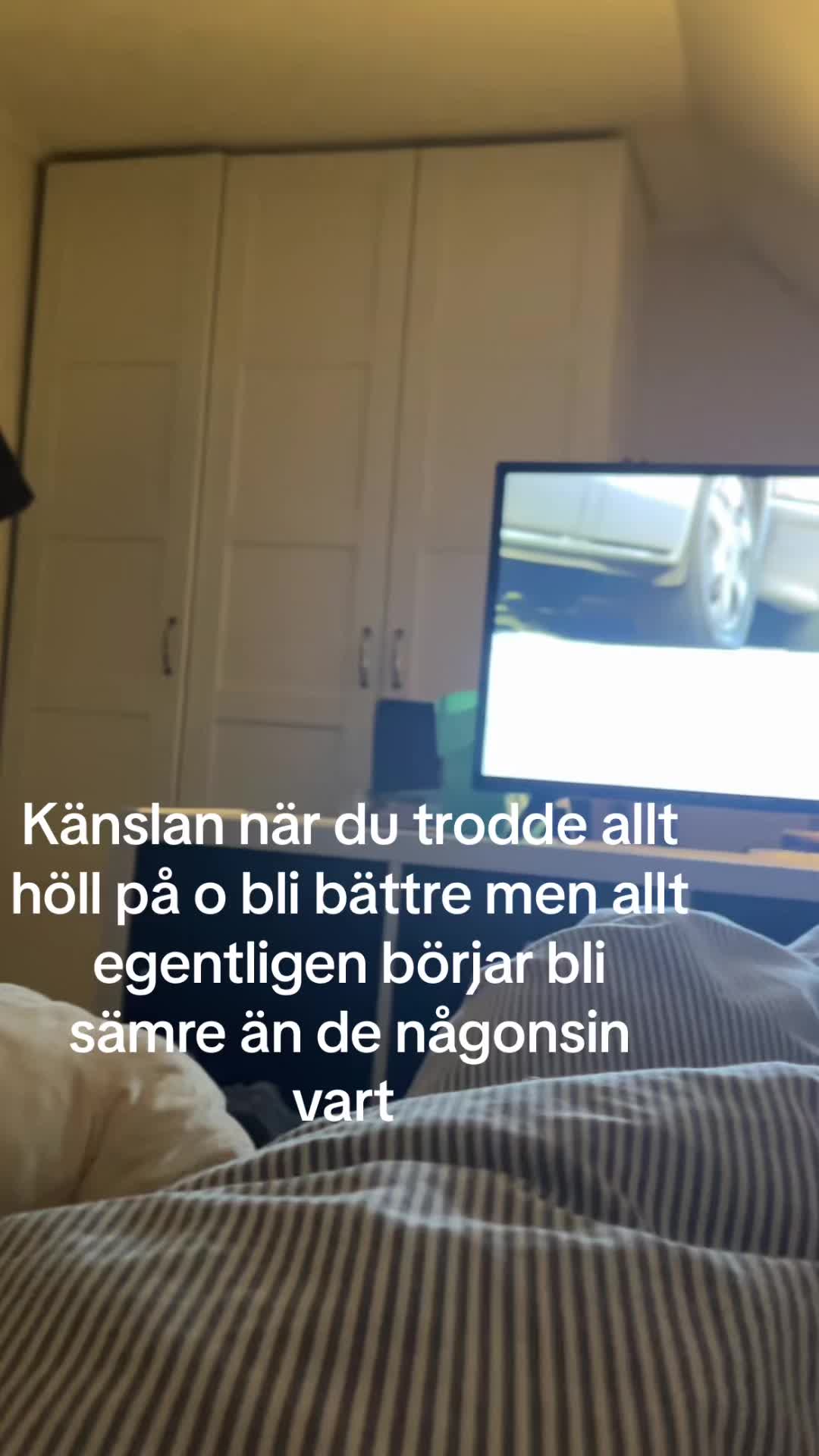 @🕊️🔫