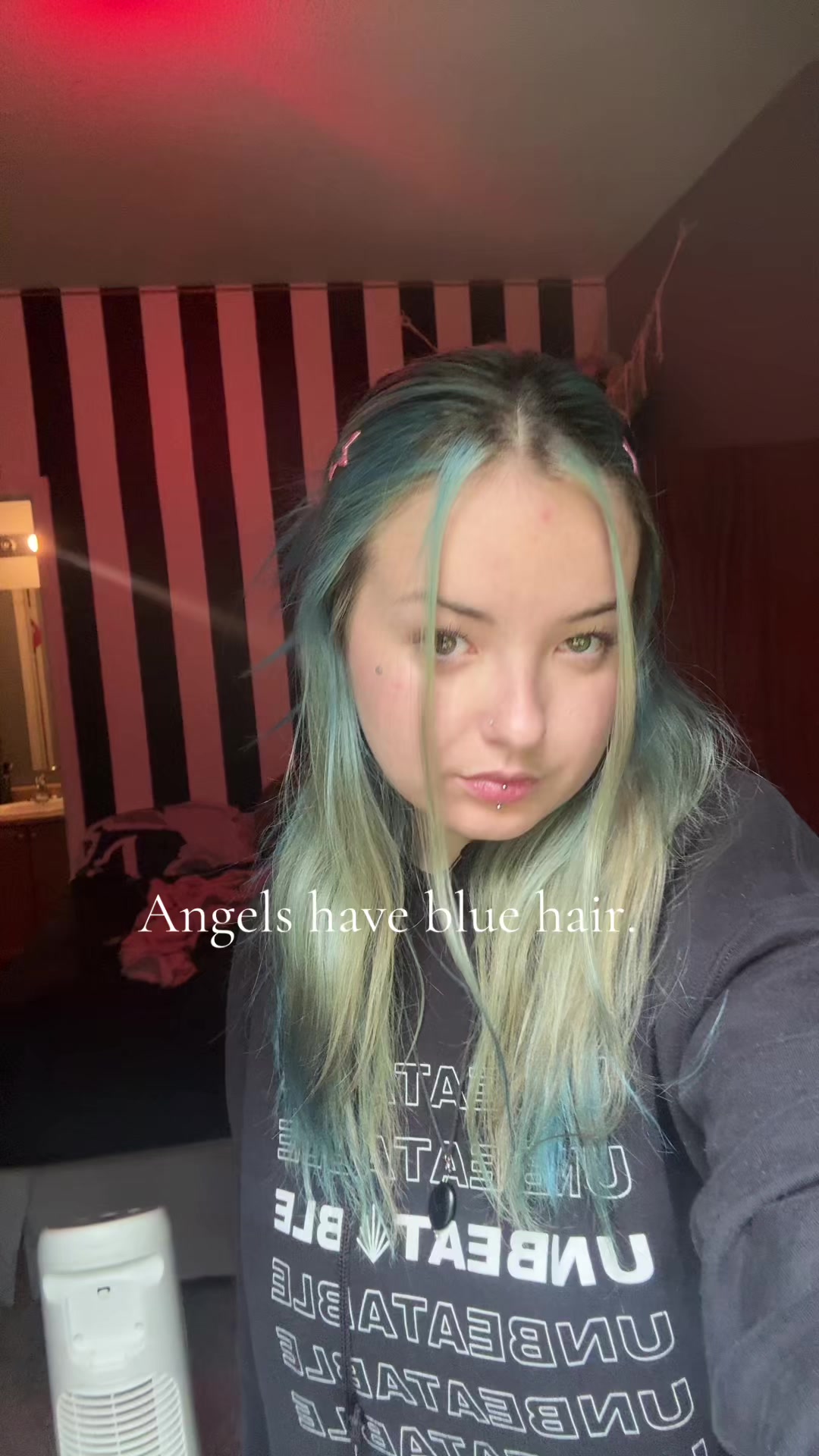 @thatbluehairbaddie