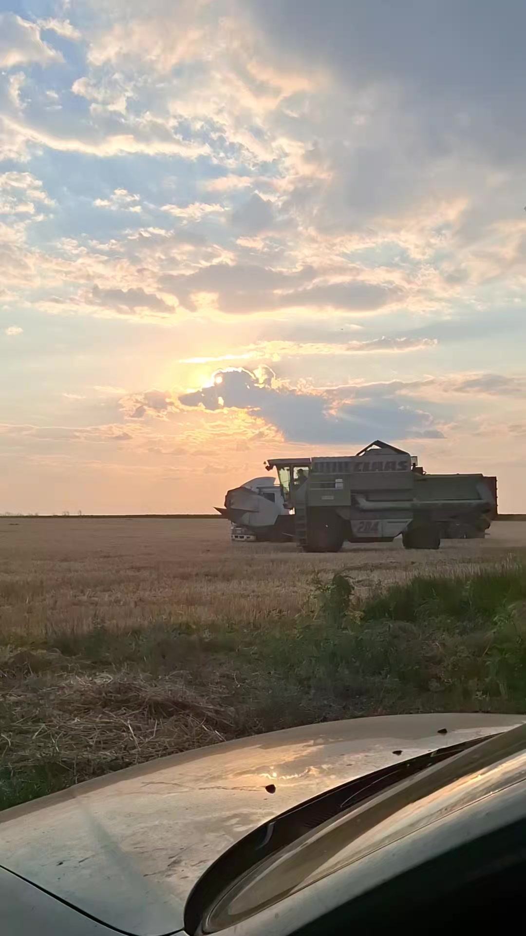 @🚜young tractor driver🇺🇦