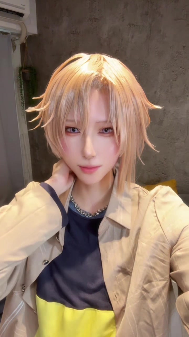 @なにょ
