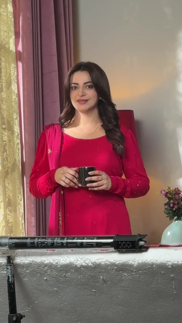 @Hibaalikhan