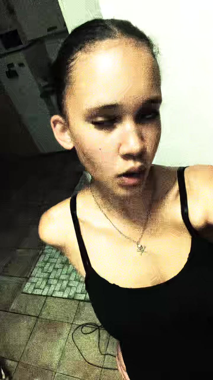 @Alena𒉭
