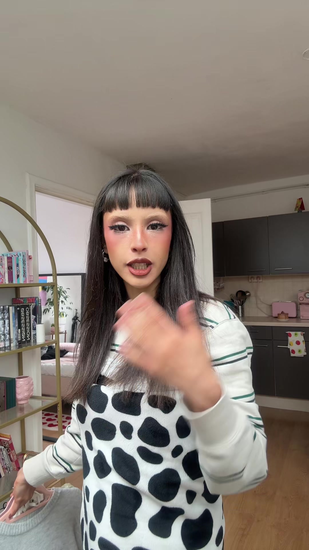@PinkNeon