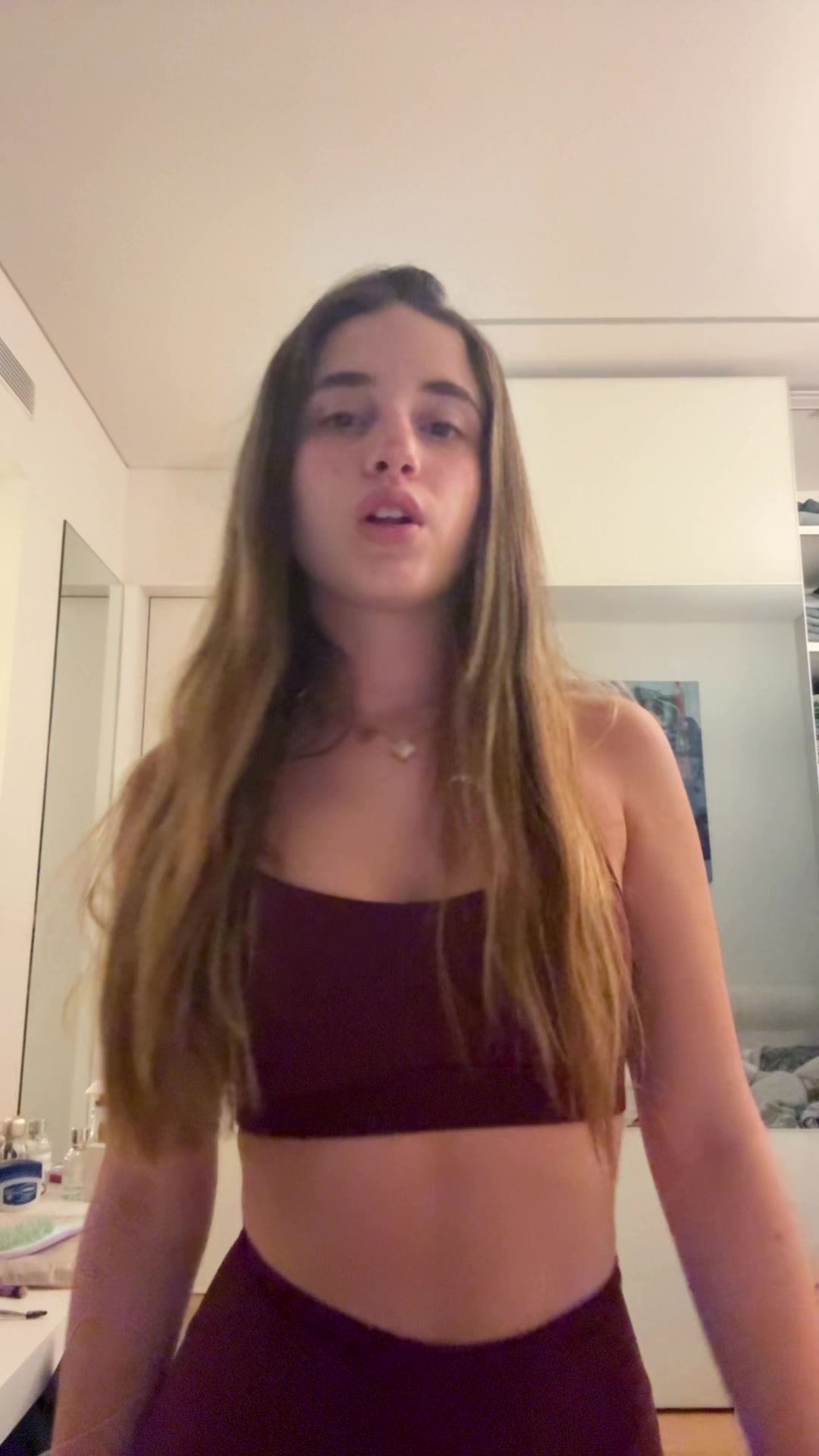 @Ellaspam_