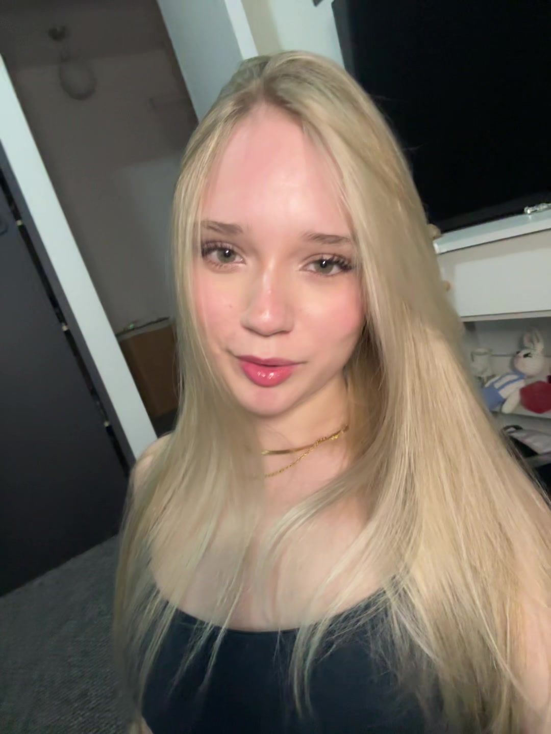 @𝒜𝑔𝓊𝓈𝓉𝒾𝓃𝒶 𝒫𝒶𝓏