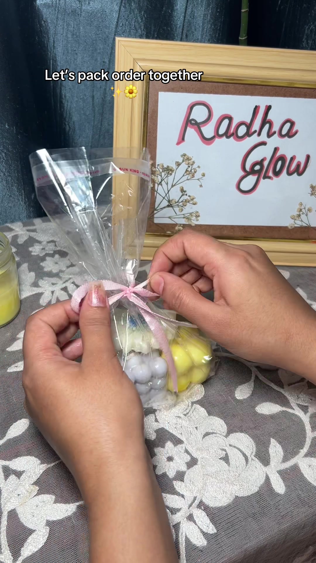 @RADHA_GLOW | scented candle