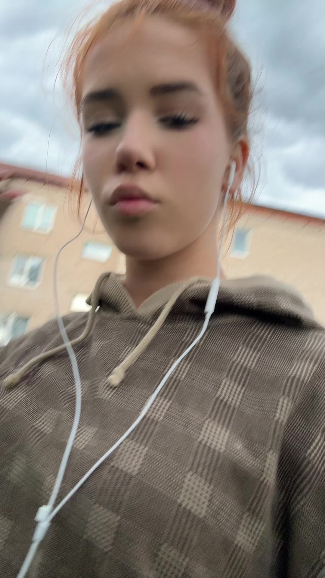 @соняле🦊