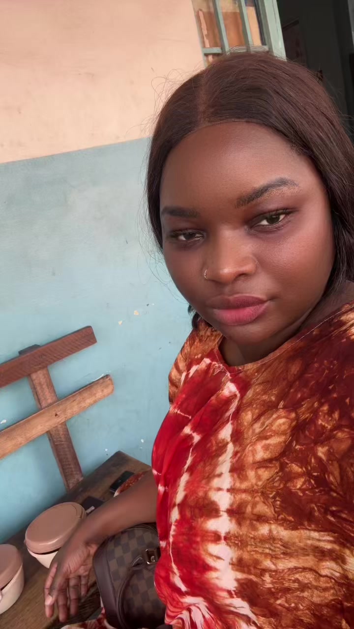 @Vanessa II est bon mon Dieu🥰