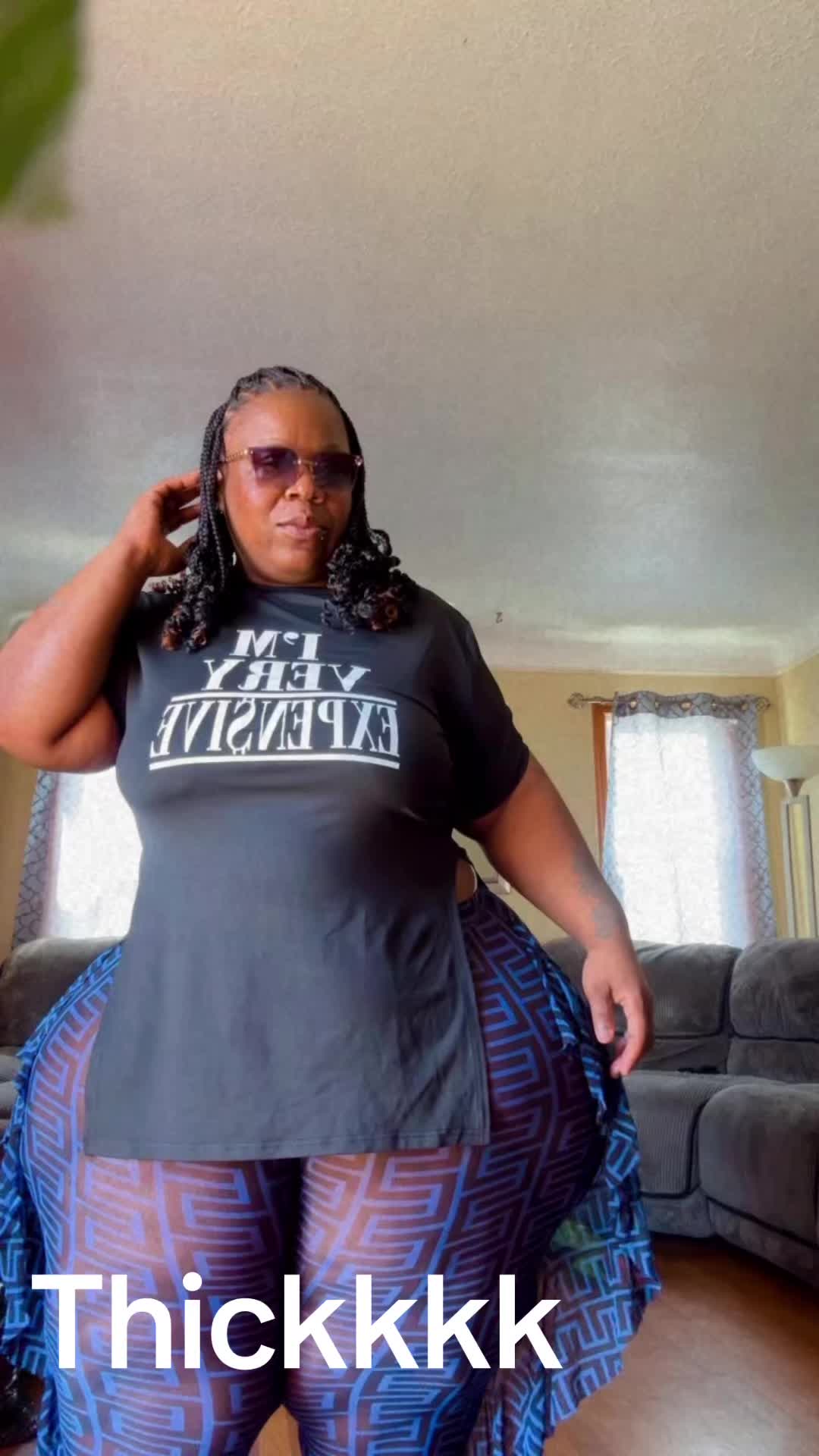 @curvyqueen07