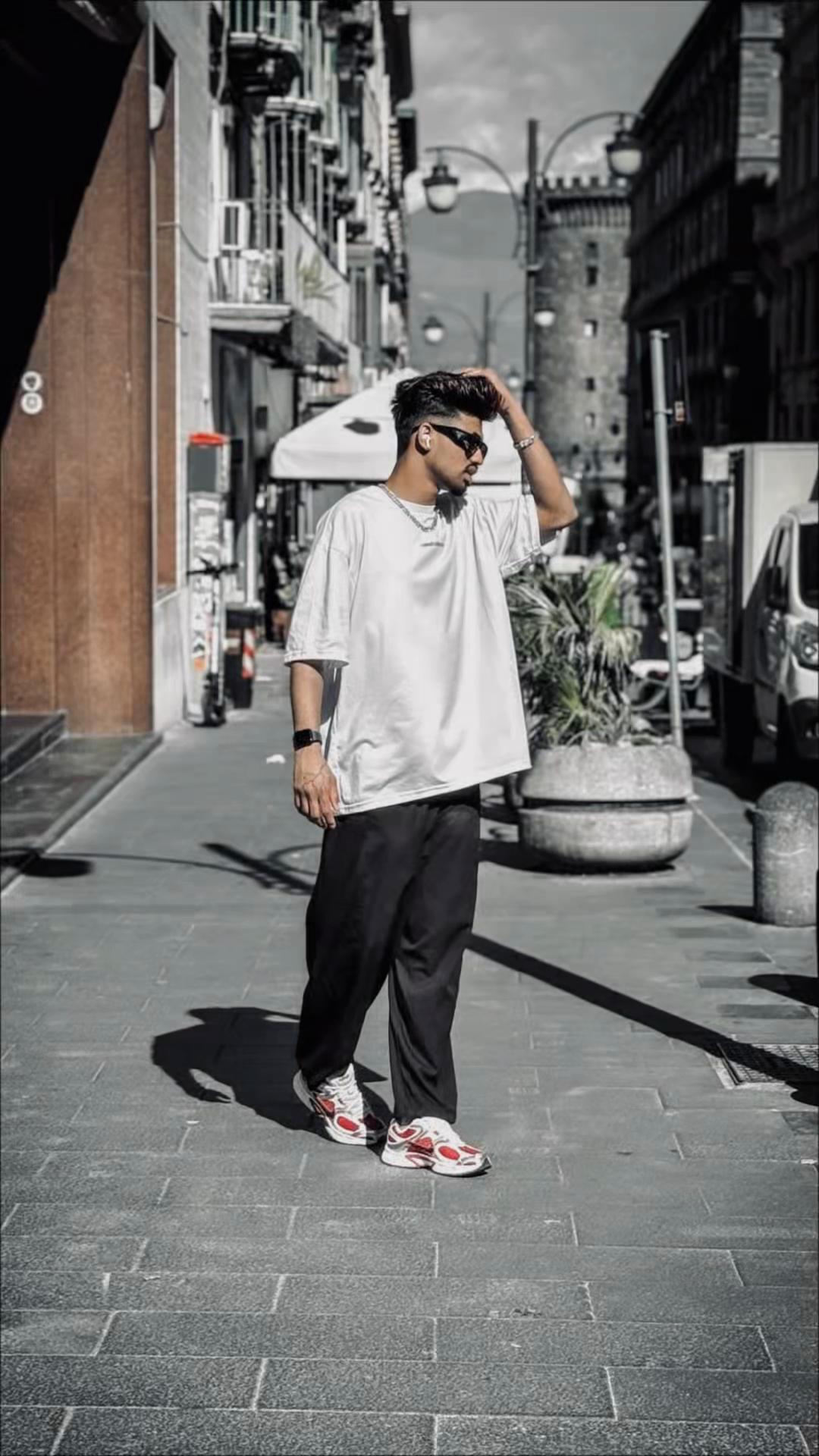 @Malsha Sahan 🇮🇹