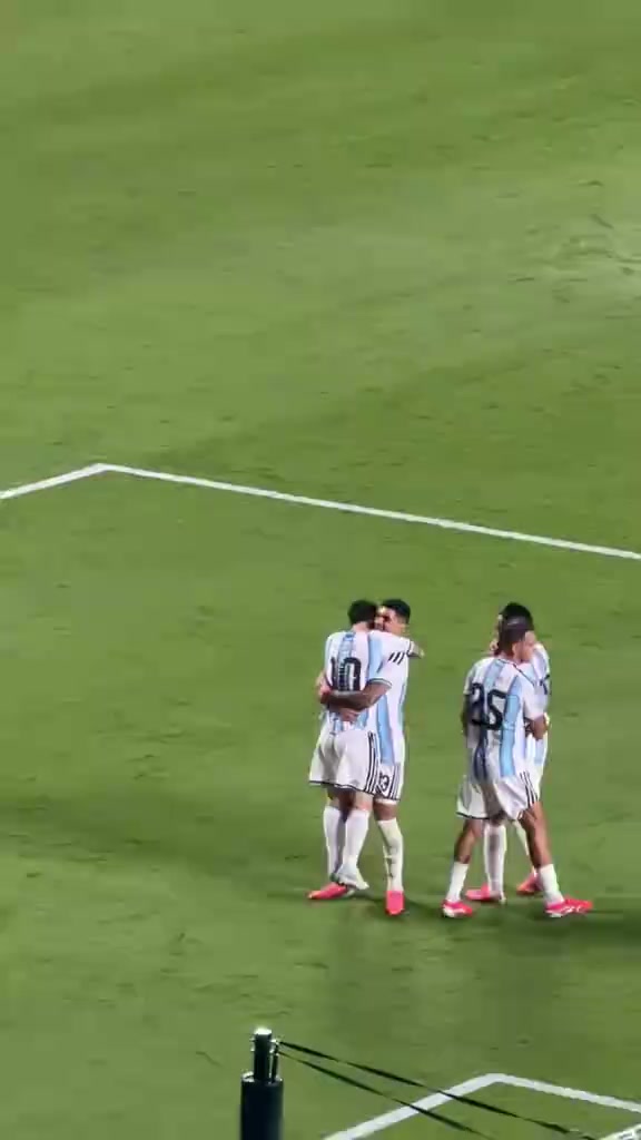 @Argentina's fans