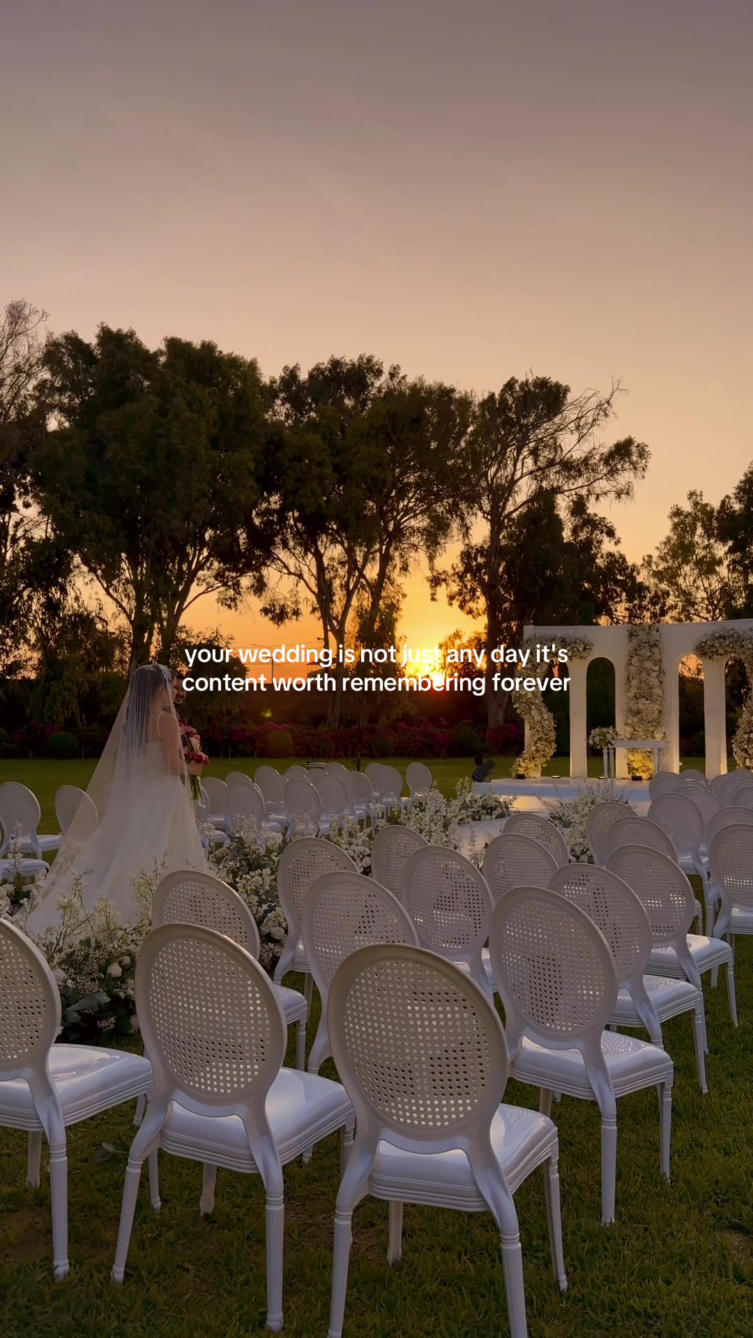 @Esc&aacute;pate conmigo | 📲💍