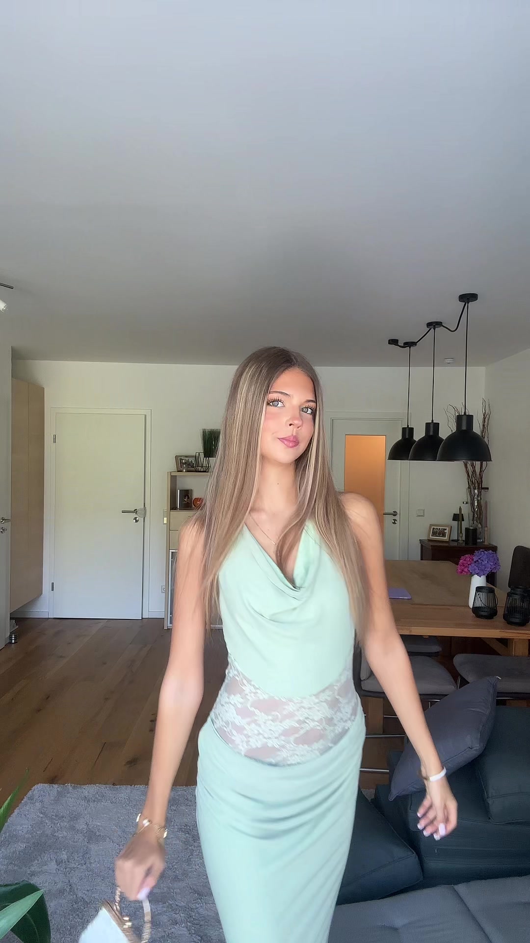 @𝐂