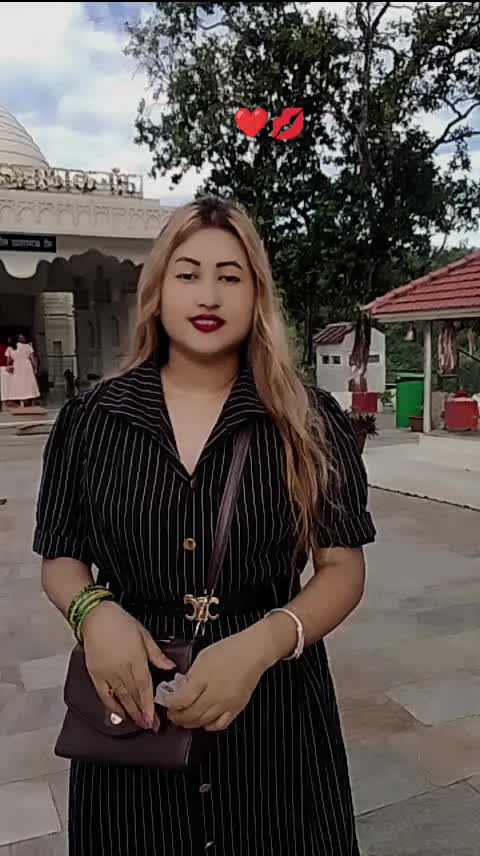 @बिना रसालि🥰