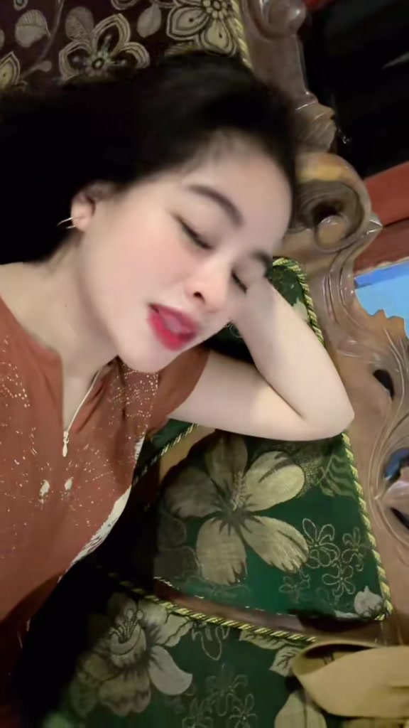 @putri bhawell
