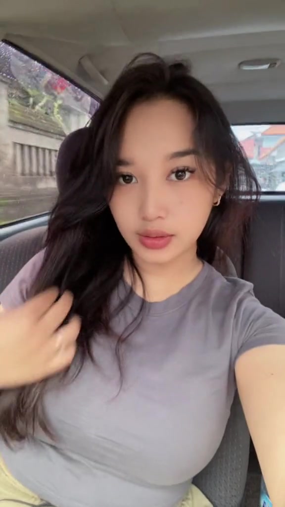 @✨Vannyaaja🦖