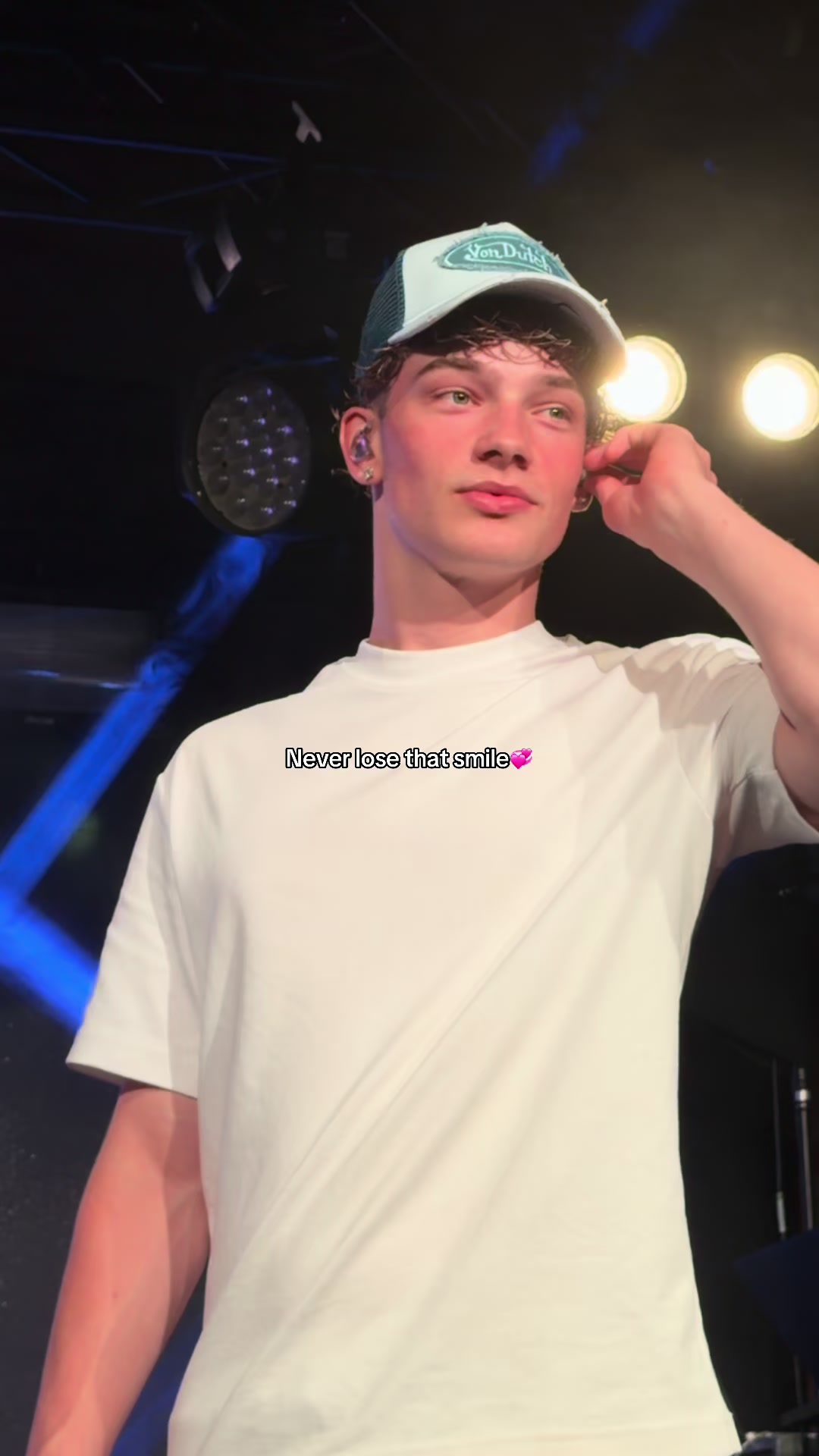 @Cheyenne ₊˚⊹♡