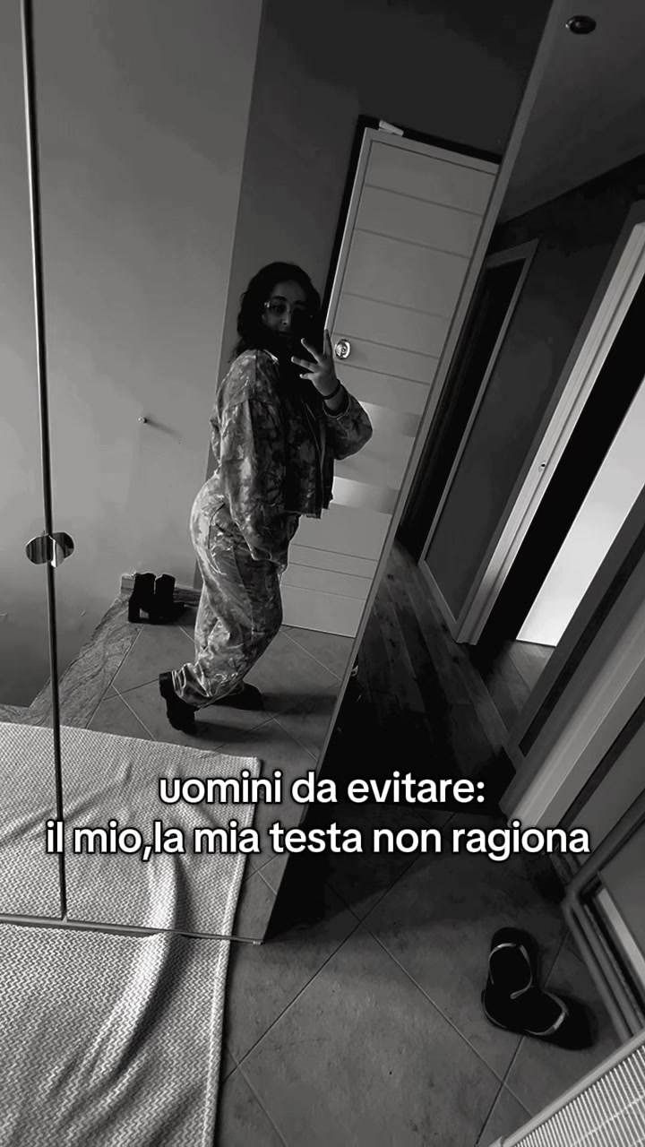 @giù