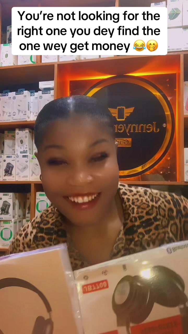 @Jennyempire gadget store