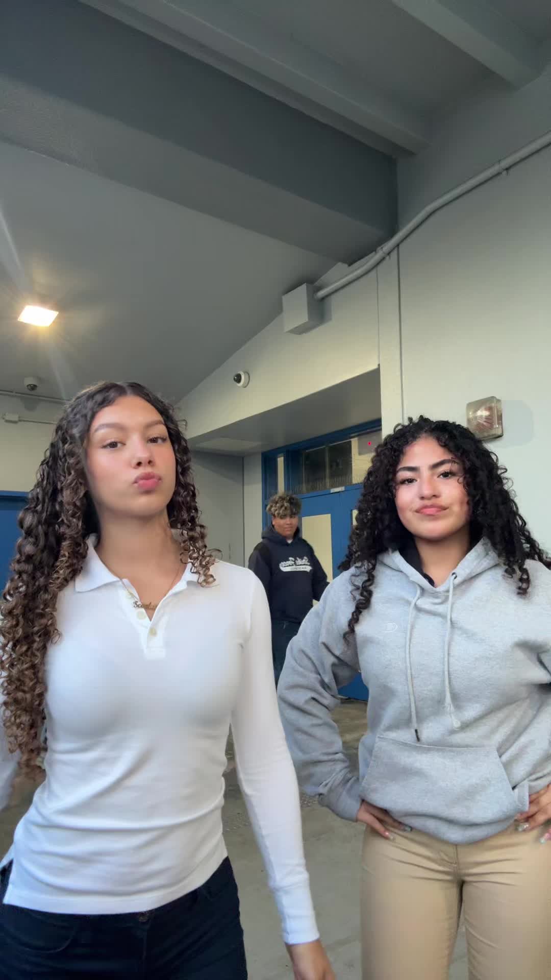 @𝐬𝐜𝐚𝐫𝐥𝐞𝐭𝐭