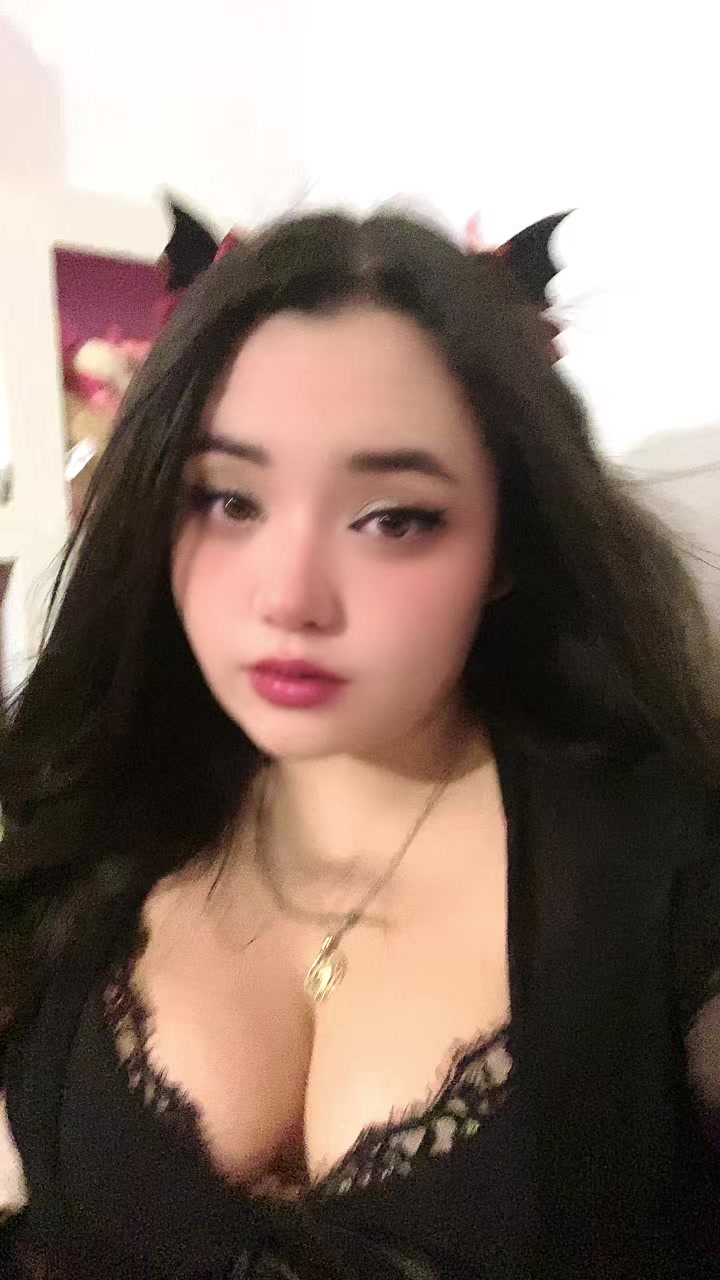 @Deni