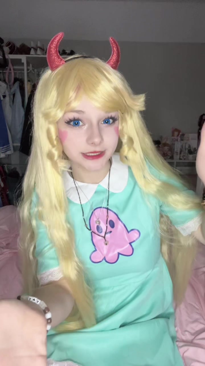 @⌗⋮♡⸝⸝ Mari・⟢