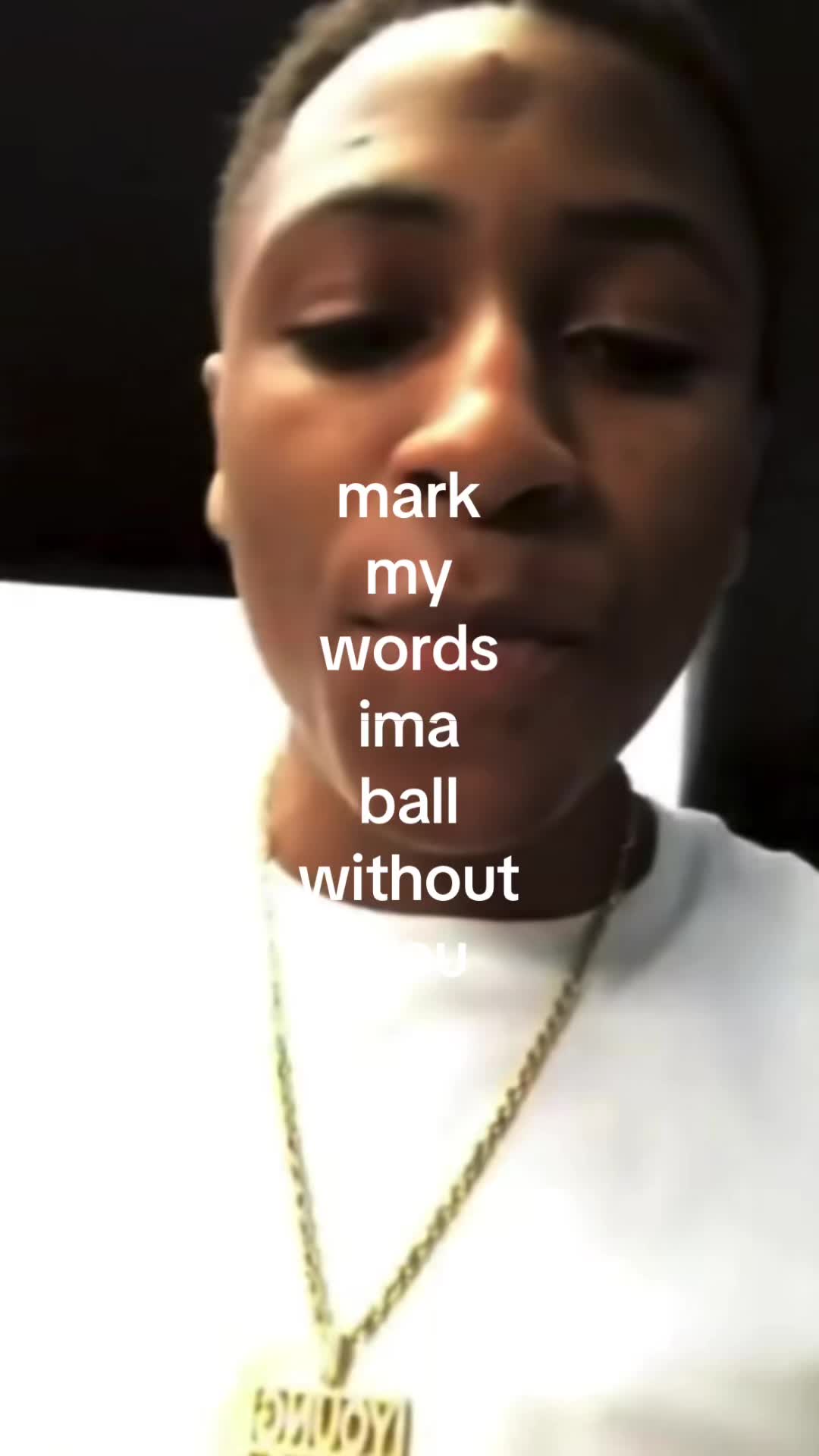 @⃟