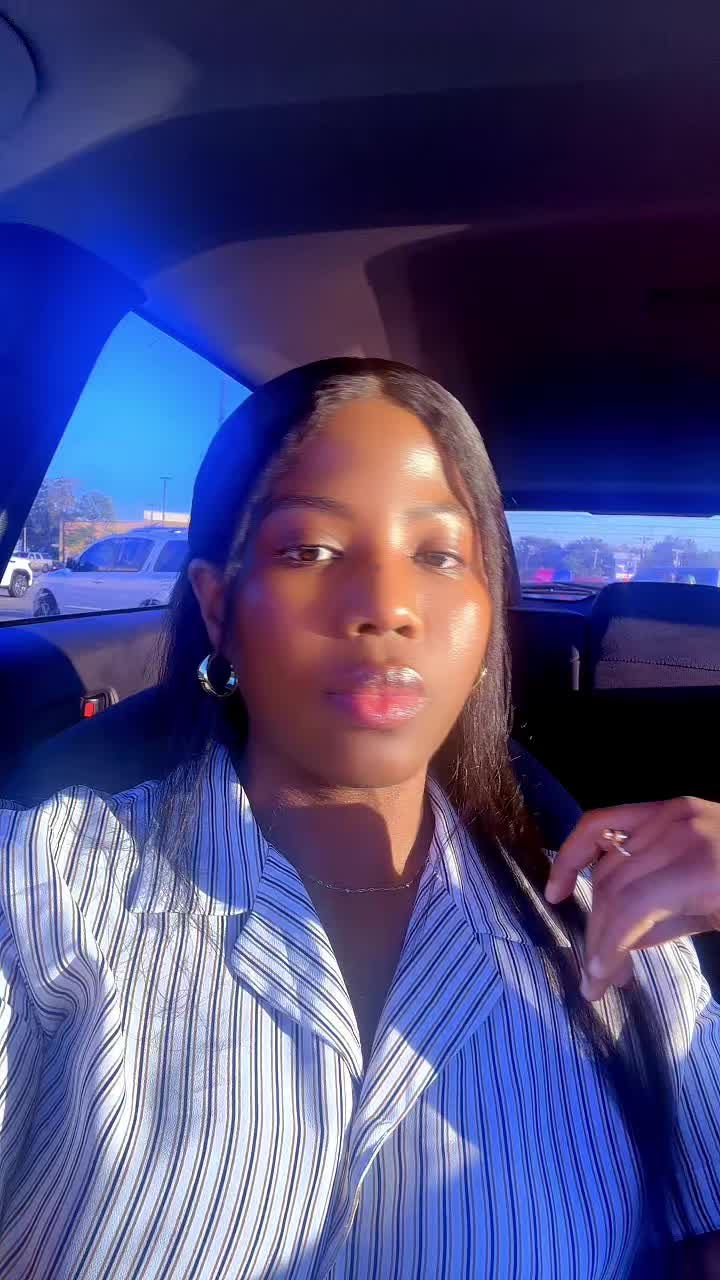 @Lisa Bradley 🇧🇿 🇧🇿