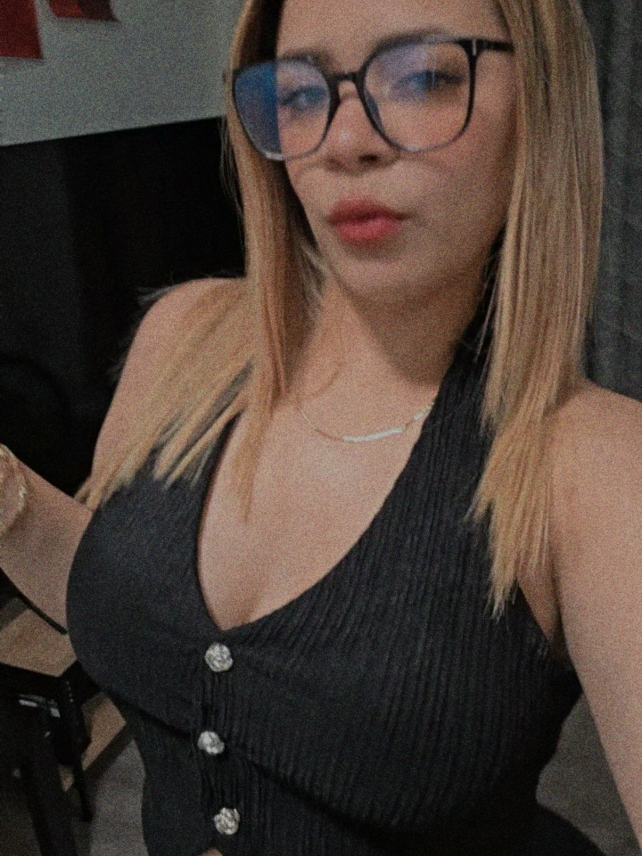 @Mary$