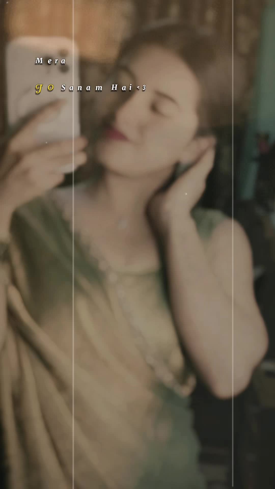@Aarohi Thakur🦋