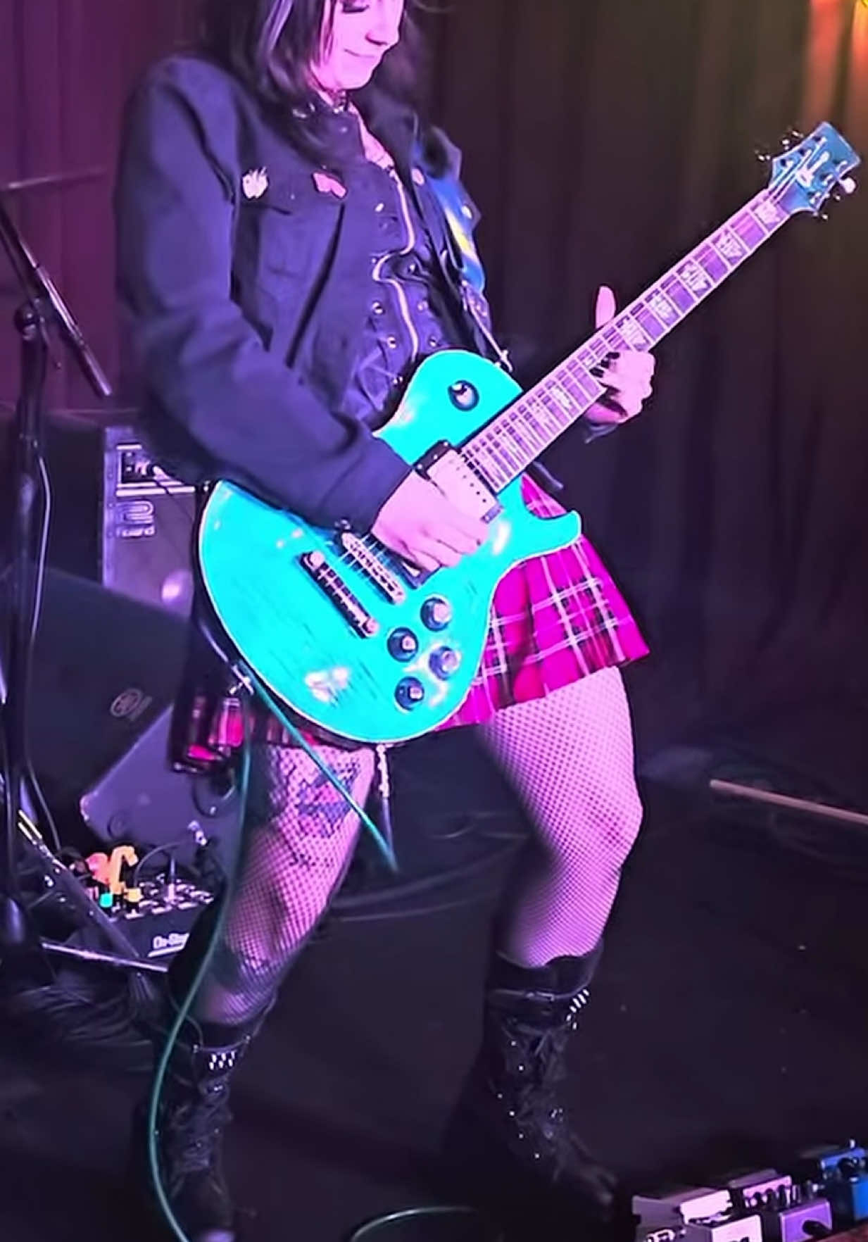 @☆ NIKKI GNARZ ☆