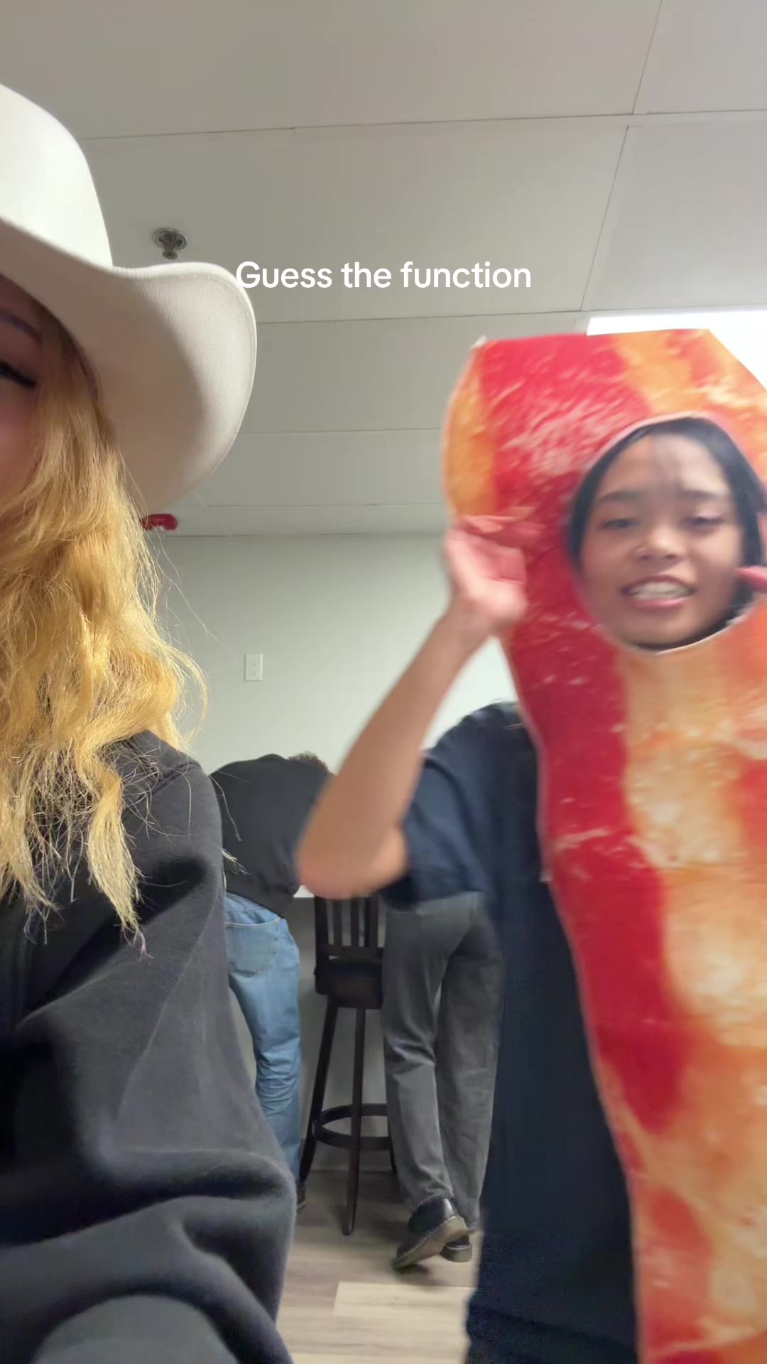 @j.4mg