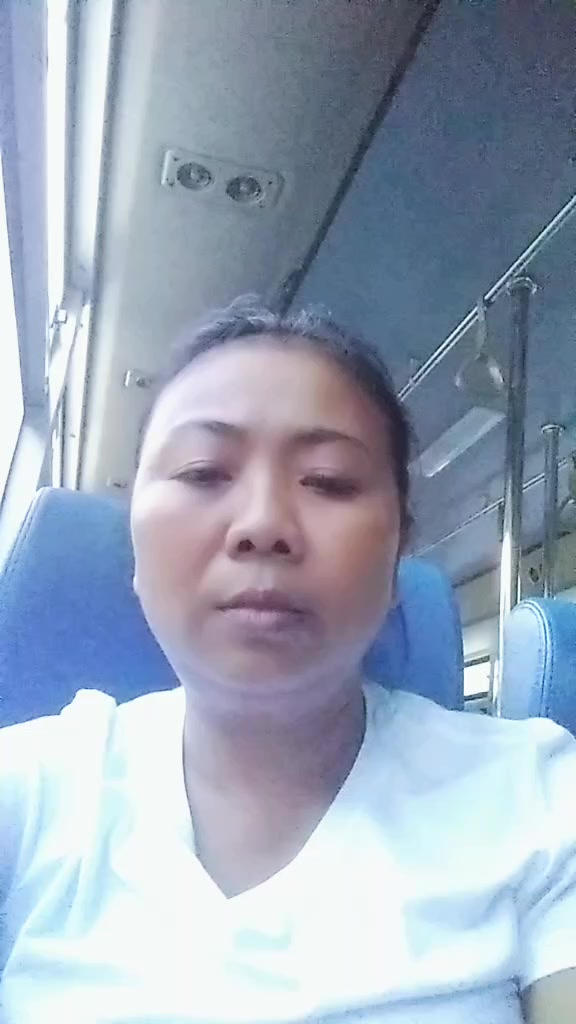 @ឡាញ់ សារុំ