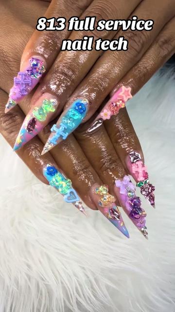@Dollhouse nails of Tampa