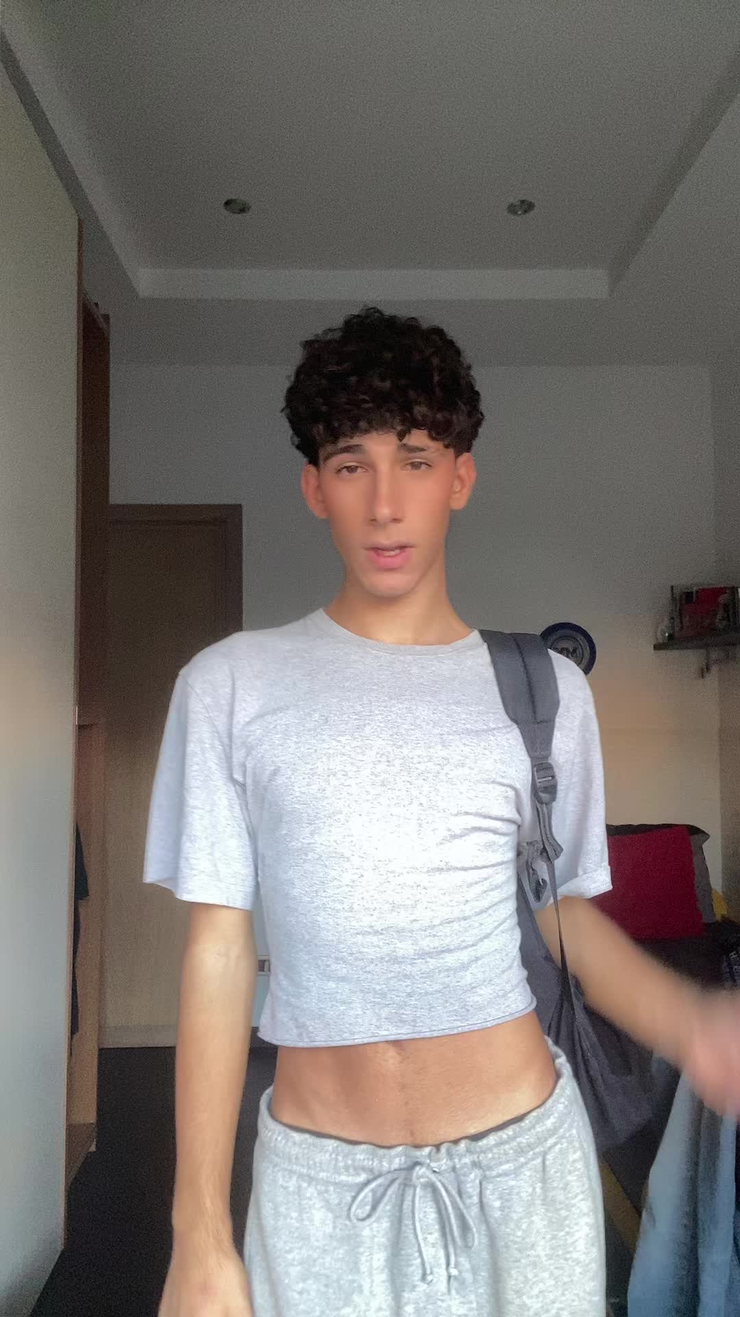 @t.tom009