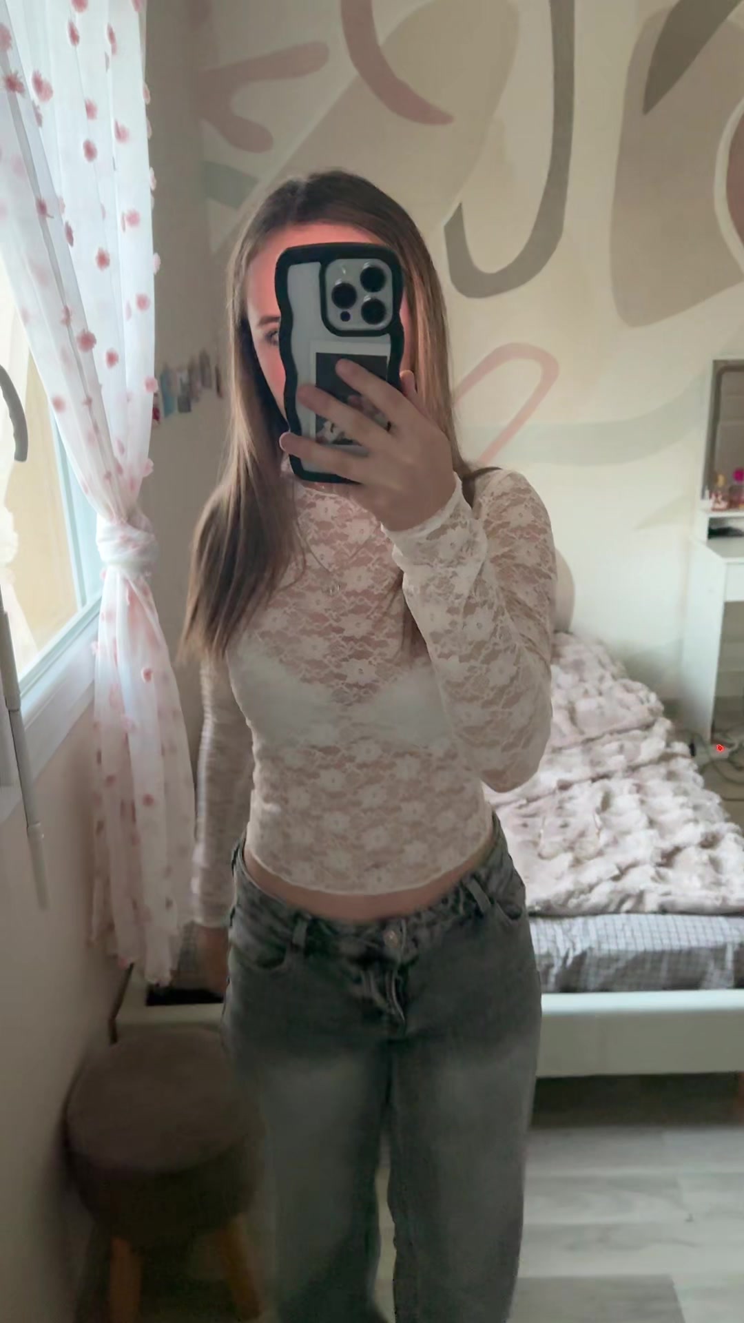 @𝓛𝓸𝓾-𝓐𝓷𝓷𝓮.