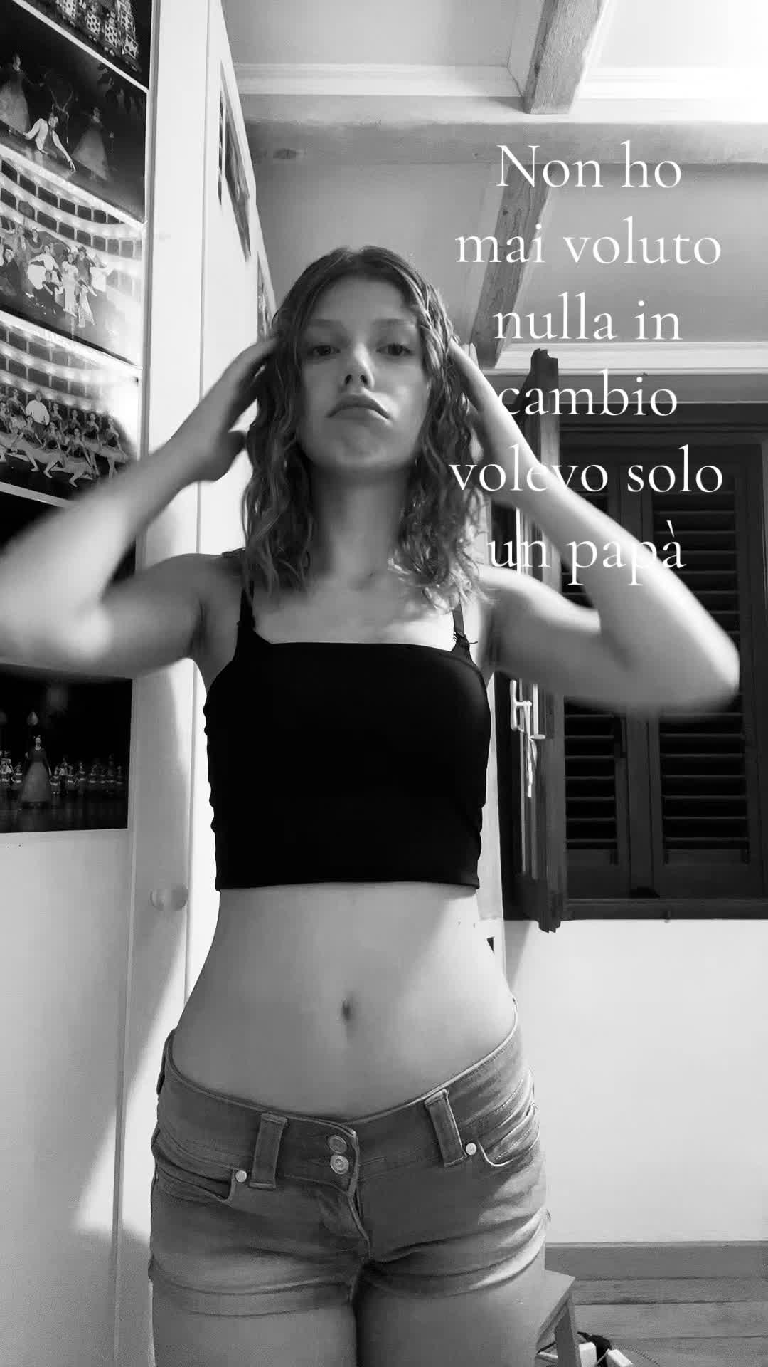 @👸🏼