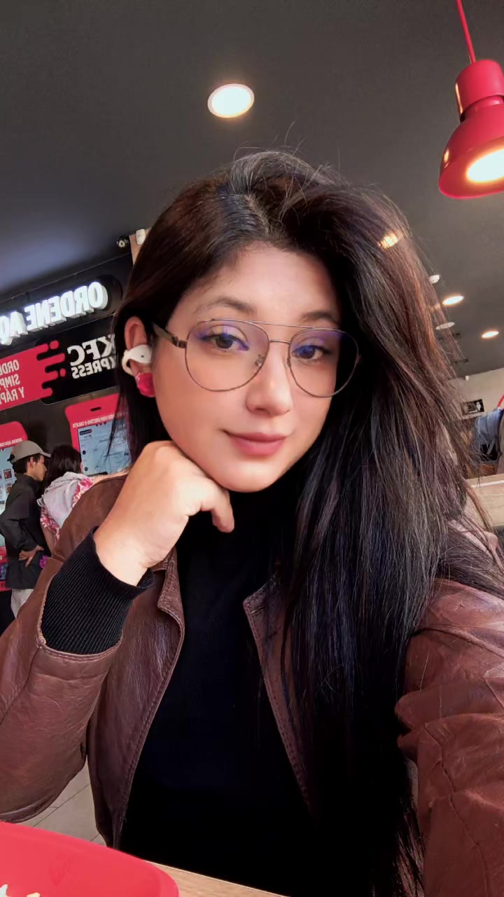 @Fernanda Lopez👸🤠❤