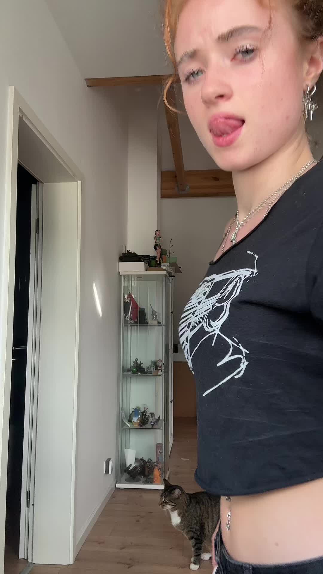 @Emilia