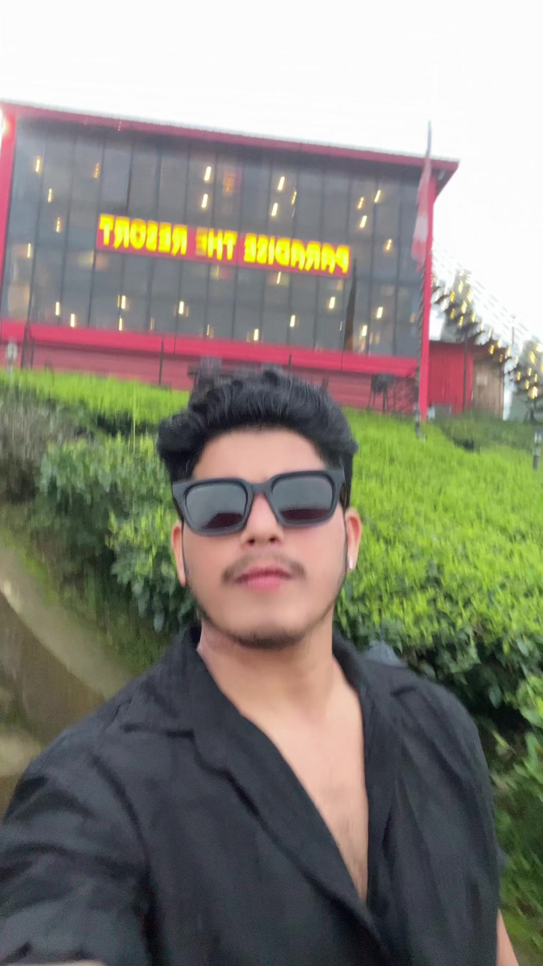 @Being_SUJAN👀