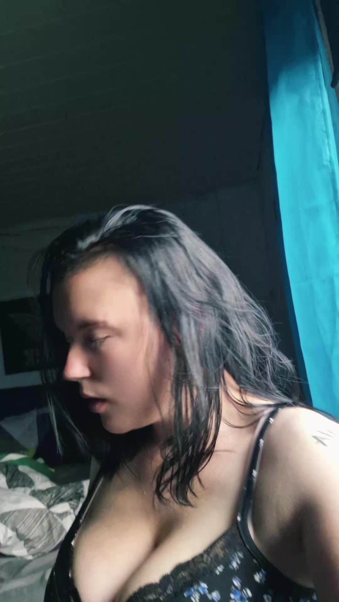 @๐๐คSarah๐คโ๏ธ