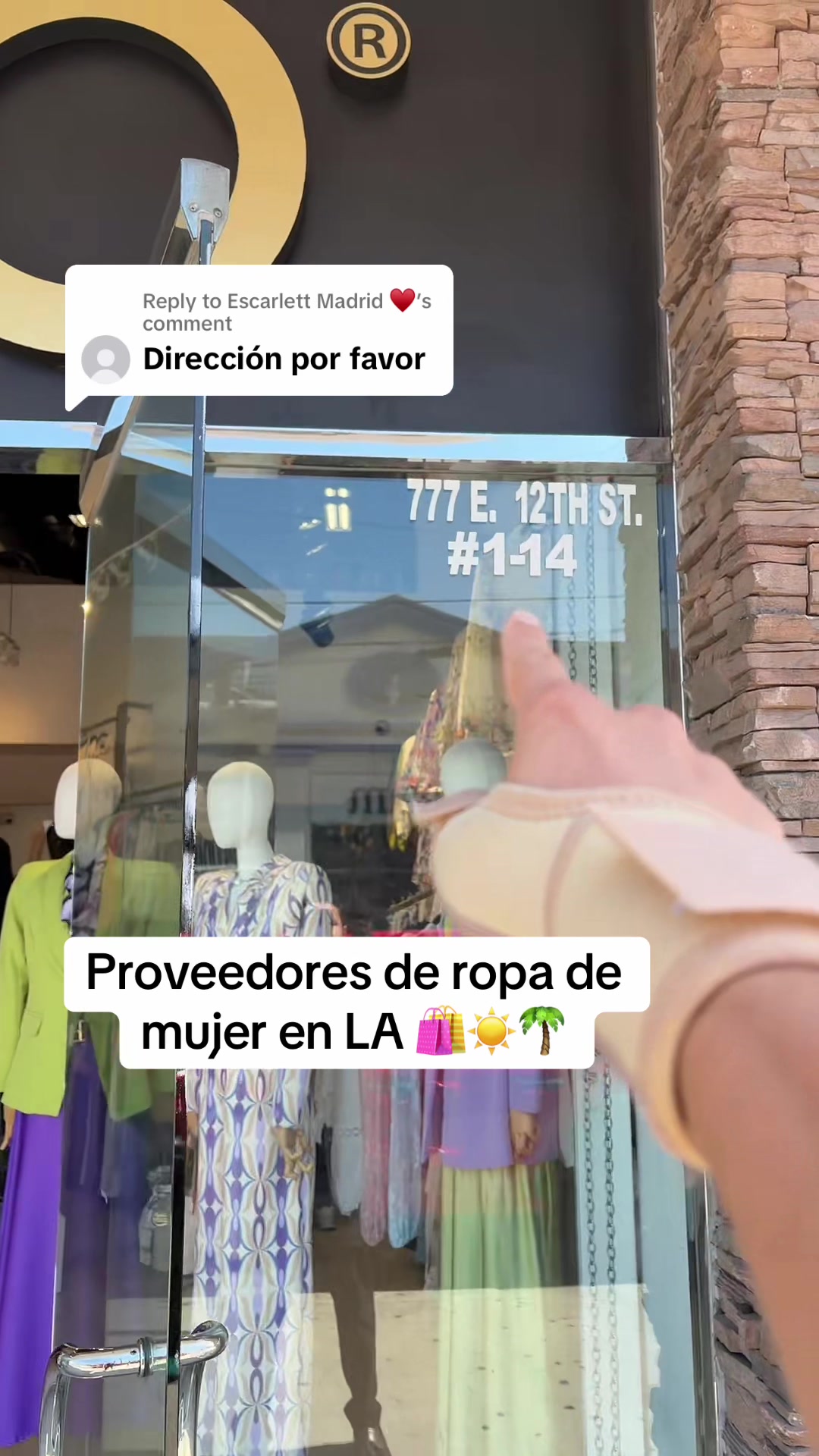 @itoofashion