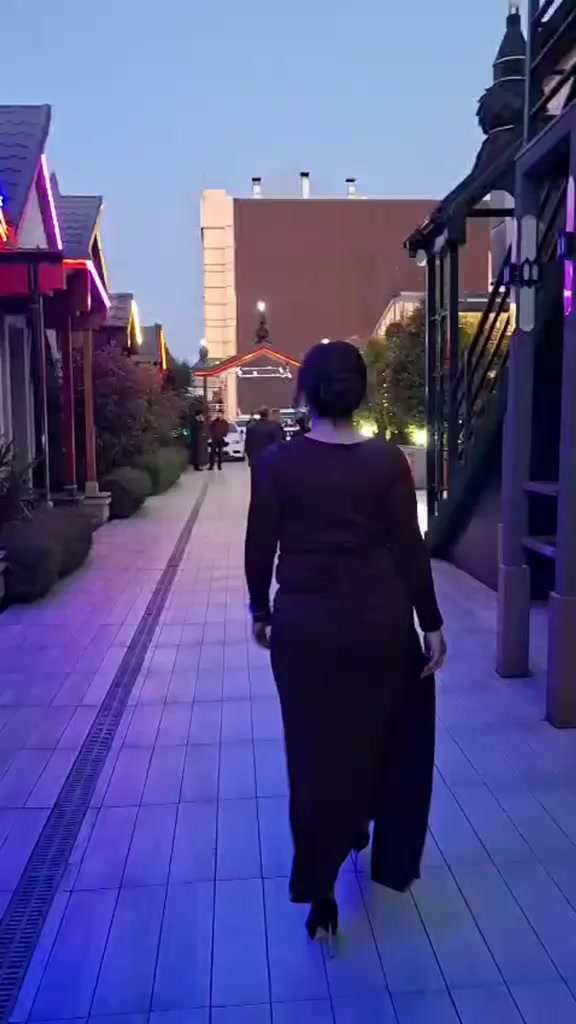 @🦋