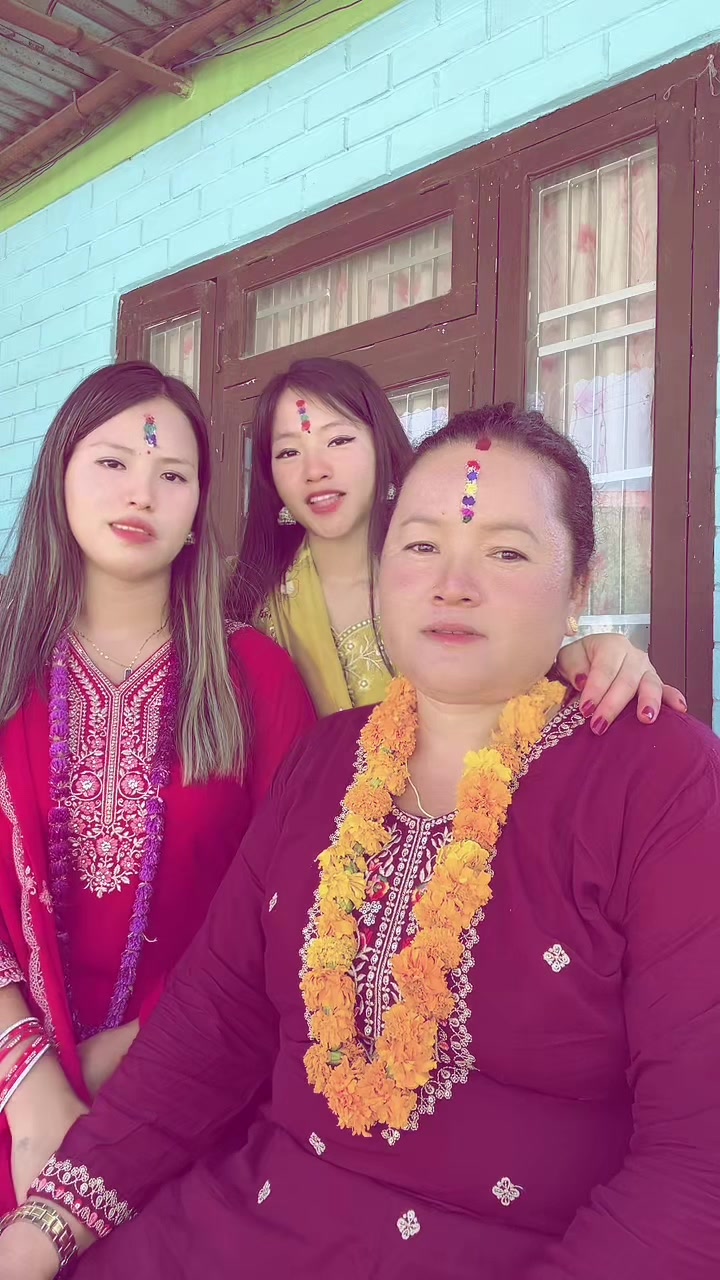 @Sneha._. 🧷