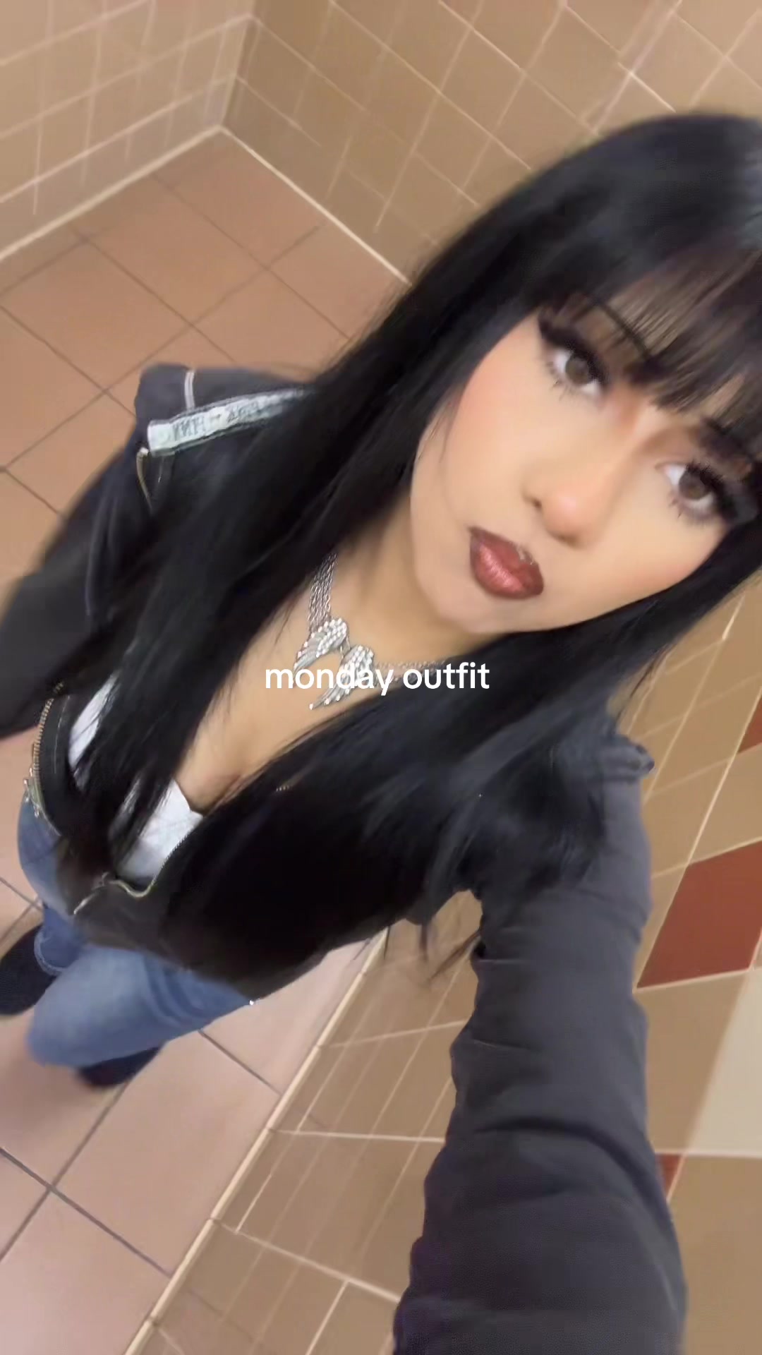 @itzelblankpage