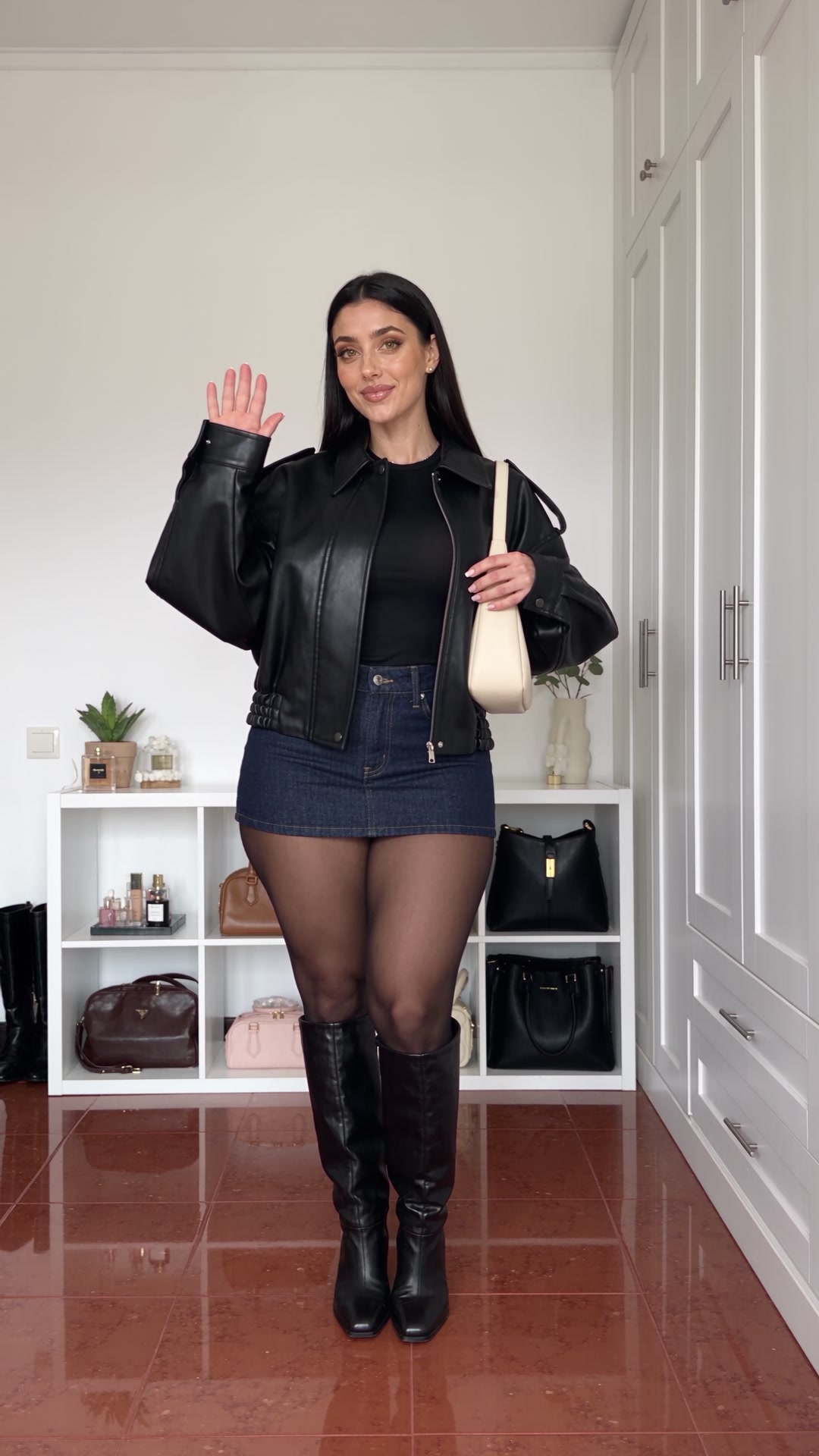 @Lara Deniz