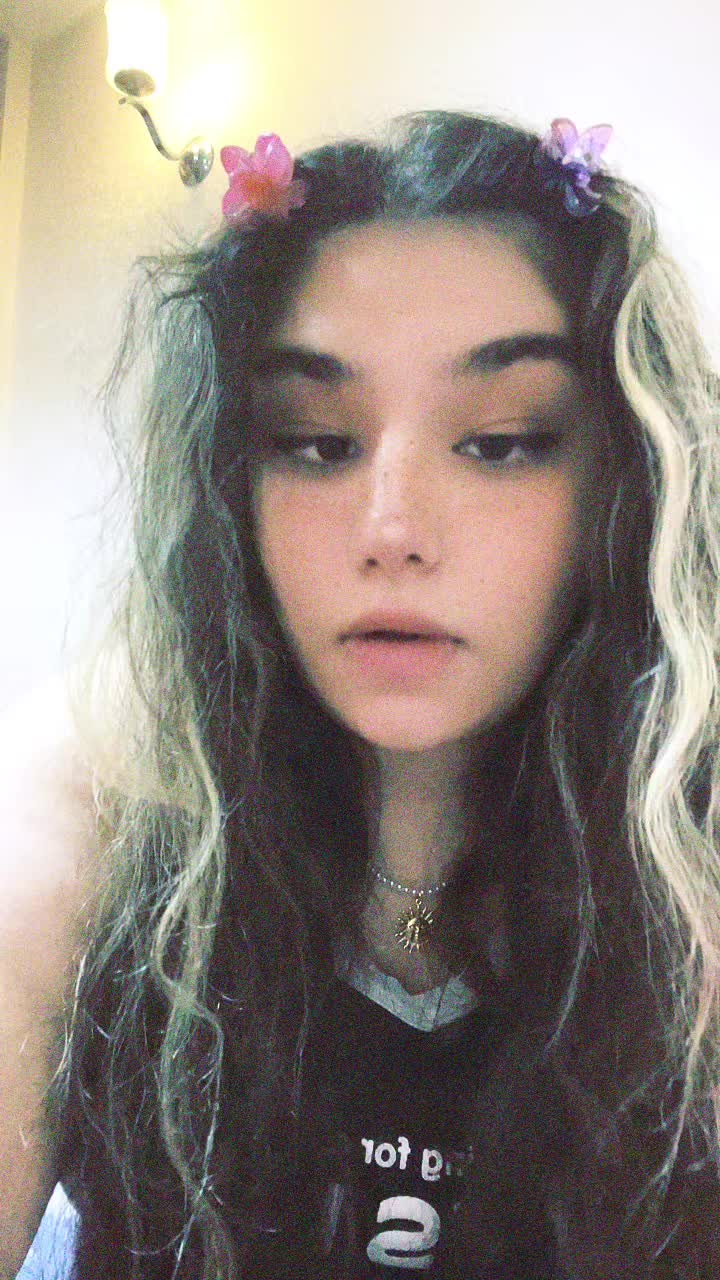 @nazaninazd88
